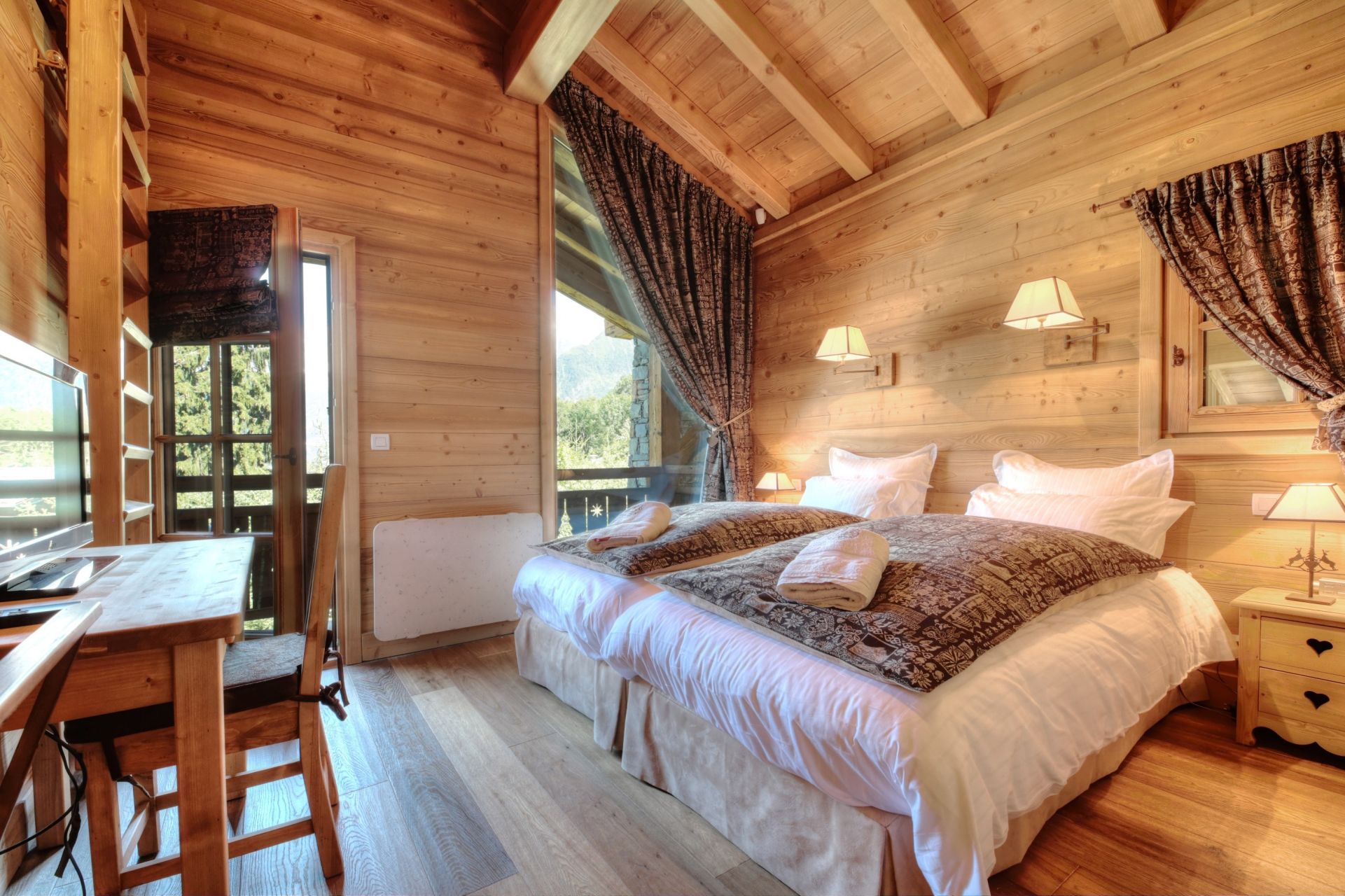 chalet 8 Rooms for sale on LES HOUCHES (74310)