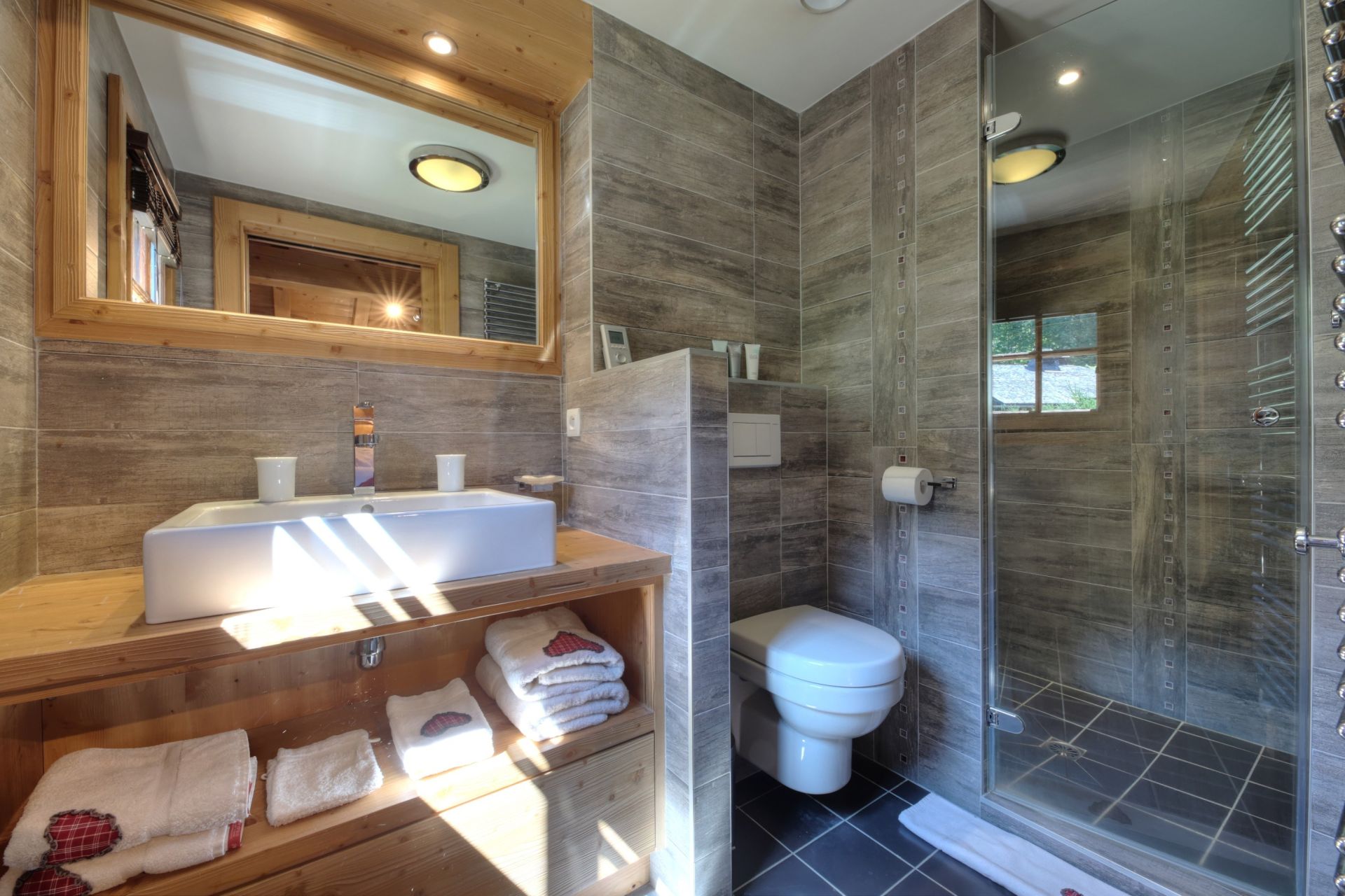 chalet 8 Rooms for sale on LES HOUCHES (74310)