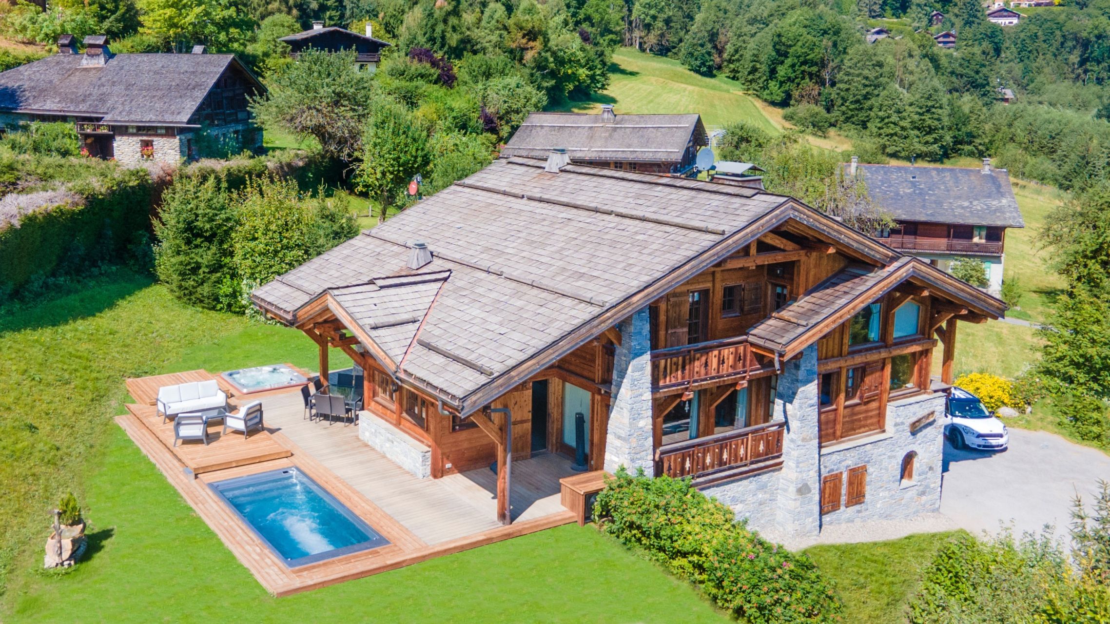 chalet 8 Rooms for sale on LES HOUCHES (74310)