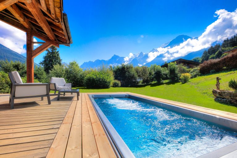chalet 8 Rooms for sale on LES HOUCHES (74310)
