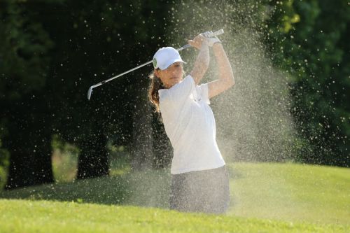 A splendid 18-hole golf course at the foot of Mont Blanc